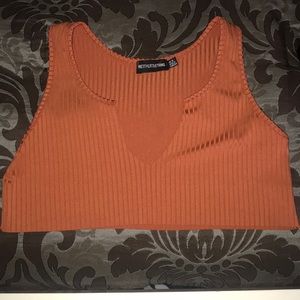 PLT crop top v cut
